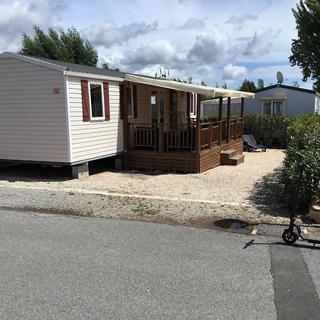 Frejus Tout Confort, Climatisation,Linge De Lit Et De Toilette, Coffre Fort, Ventilations Au Plafond Chambres Et Wifi Possible 외부 사진