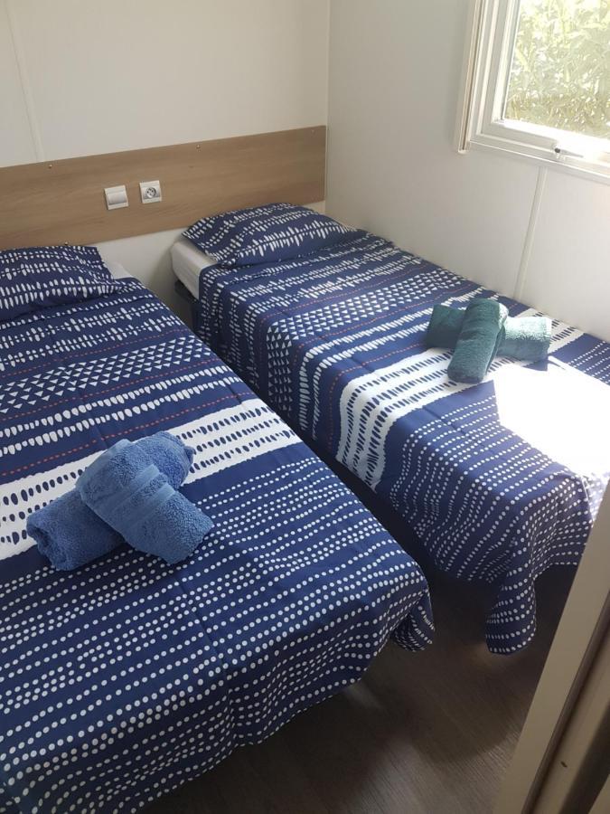 Frejus Tout Confort, Climatisation,Linge De Lit Et De Toilette, Coffre Fort, Ventilations Au Plafond Chambres Et Wifi Possible 외부 사진