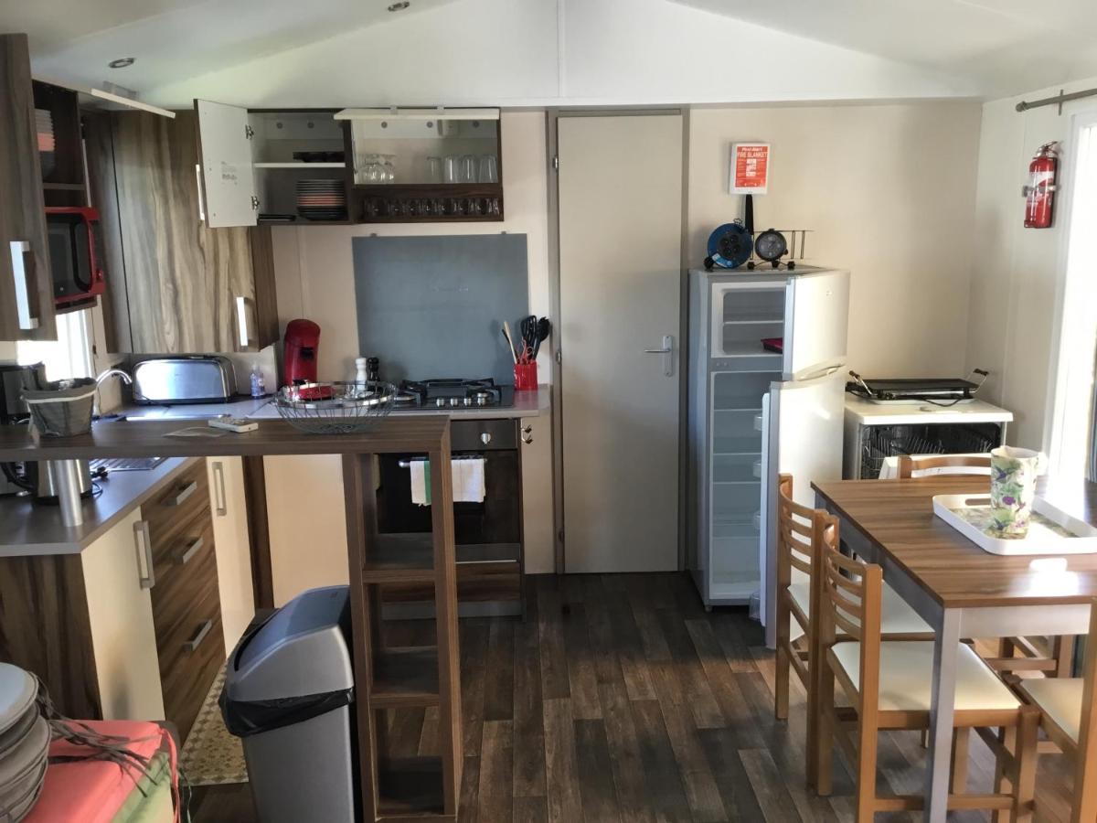 Frejus Tout Confort, Climatisation,Linge De Lit Et De Toilette, Coffre Fort, Ventilations Au Plafond Chambres Et Wifi Possible 외부 사진