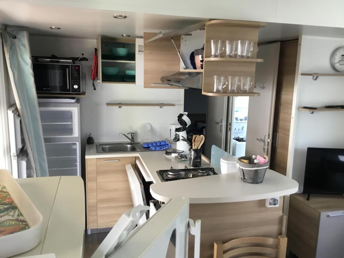 Frejus Tout Confort, Climatisation,Linge De Lit Et De Toilette, Coffre Fort, Ventilations Au Plafond Chambres Et Wifi Possible 외부 사진