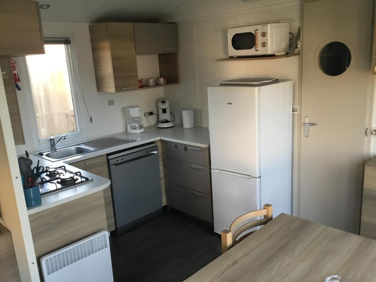 Frejus Tout Confort, Climatisation,Linge De Lit Et De Toilette, Coffre Fort, Ventilations Au Plafond Chambres Et Wifi Possible 외부 사진
