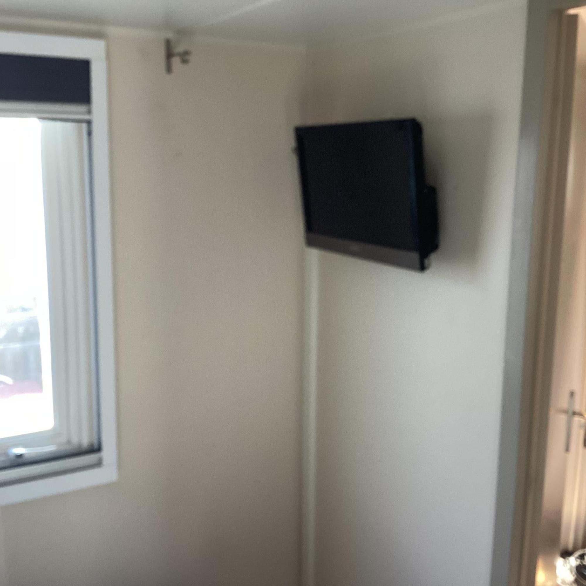 Frejus Tout Confort, Climatisation,Linge De Lit Et De Toilette, Coffre Fort, Ventilations Au Plafond Chambres Et Wifi Possible 외부 사진