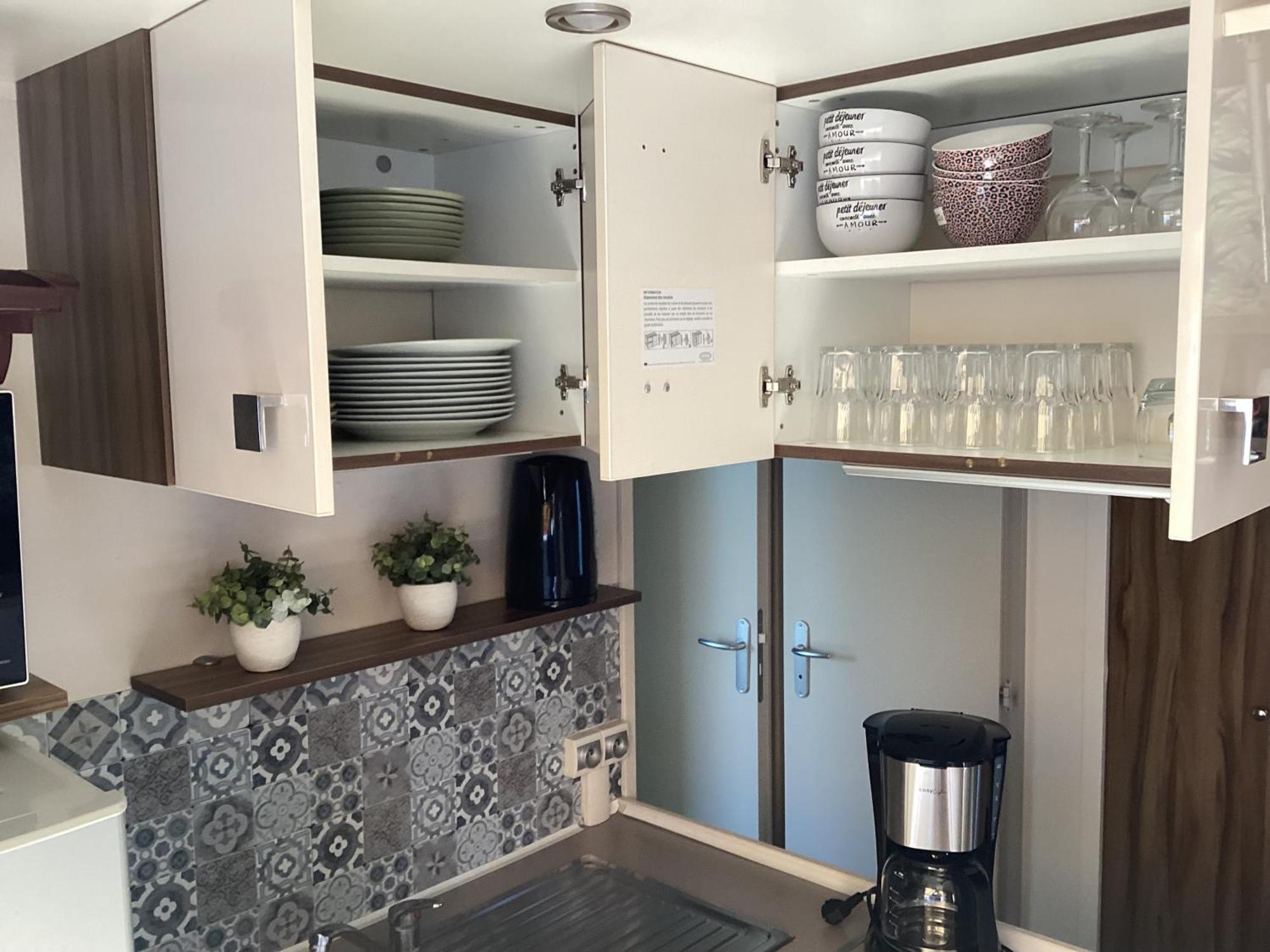 Frejus Tout Confort, Climatisation,Linge De Lit Et De Toilette, Coffre Fort, Ventilations Au Plafond Chambres Et Wifi Possible 외부 사진