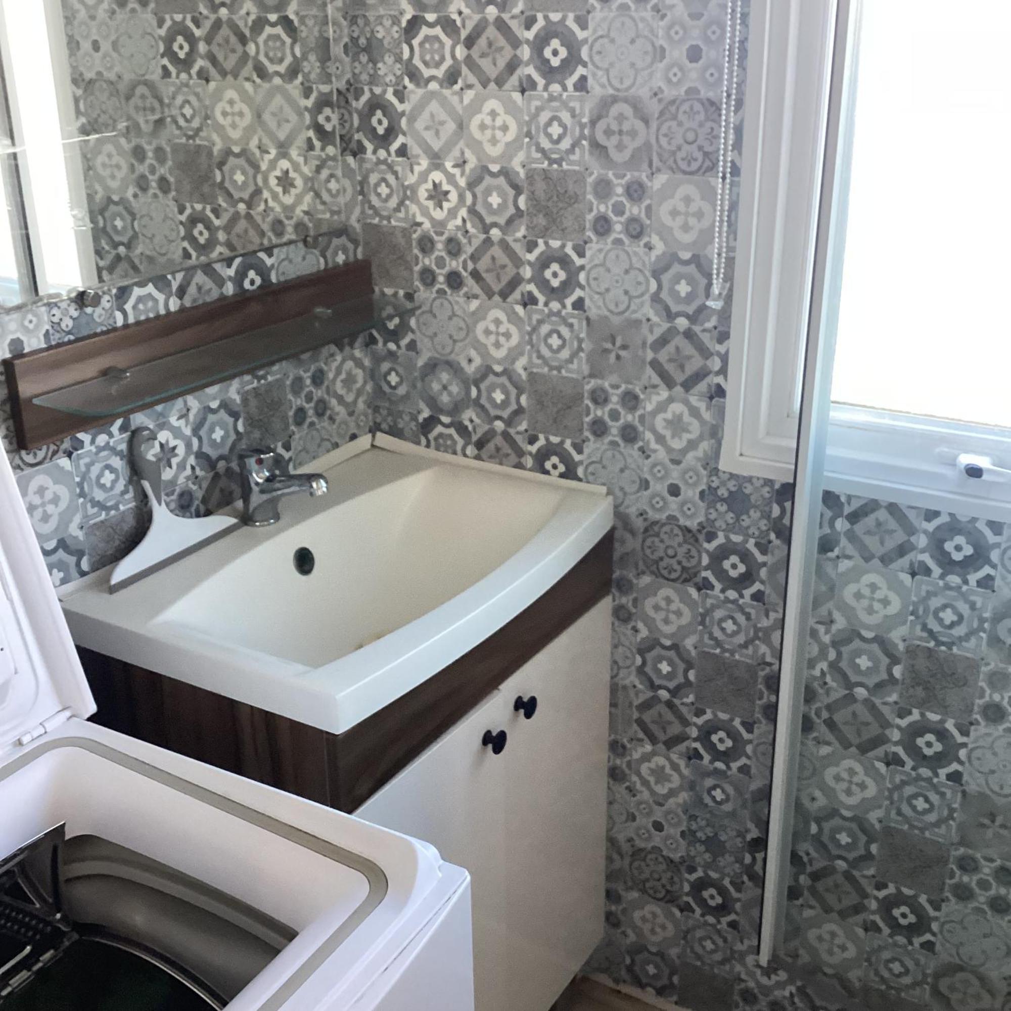 Frejus Tout Confort, Climatisation,Linge De Lit Et De Toilette, Coffre Fort, Ventilations Au Plafond Chambres Et Wifi Possible 외부 사진